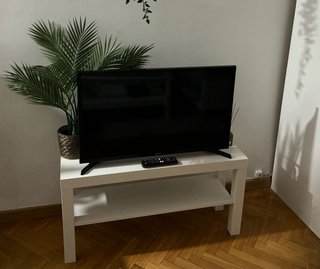 Televisor Samsung 32 “ + soporte pared
