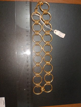 Cadena de bisutería dorada eslabones grandes