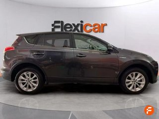 Toyota Rav4 2.5l hybrid 2WD Advance Pack Drive