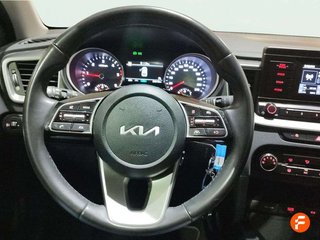 Kia Ceed 1.6 MHEV iMT 100kW (136CV) Concept