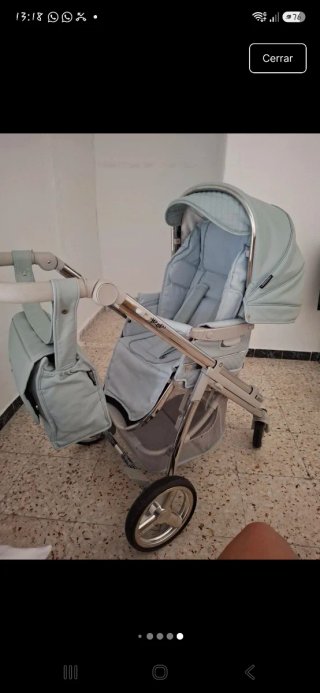 Bebecar azul con capazo silla y bolso