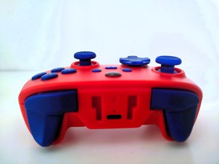 Mando Pro Nintendo Switch Rojo y Azul Inalámbrico