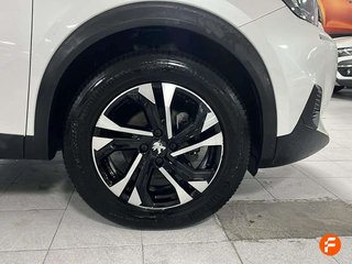 Peugeot 2008 Allure Puretech 130 S&S 6 Vel. MAN