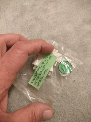 Adaptador Conversor DVI a VGA Blanco