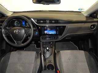 TOYOTA Auris 1.8 140H Hybrid Advance