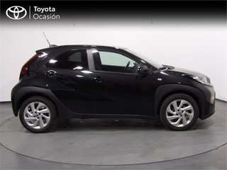 TOYOTA Aygo X Cross 1.0 VVT-I 72CV Play