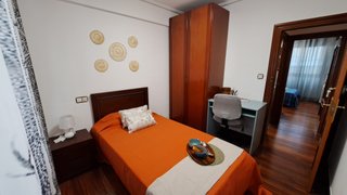 HABITACION EN ALQUILER