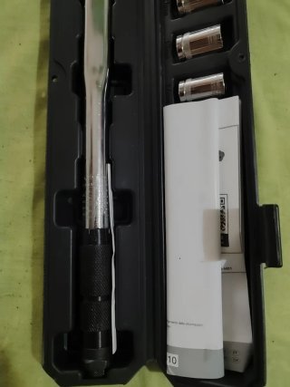 Llave Dinamométrica 1/2 de 40-210 Nm