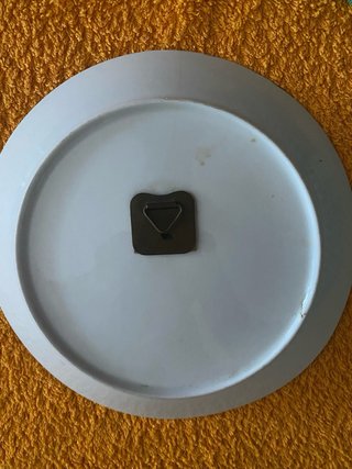 Plato decorativo escena romántica