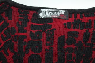 Chaqueta Desigual negra y roja