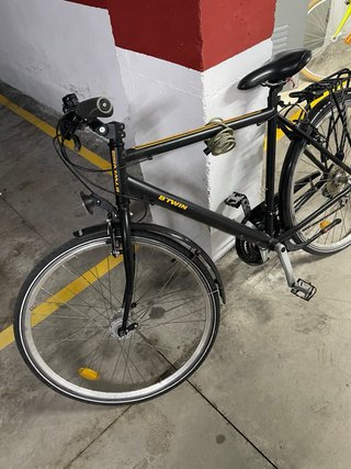 Bicicleta BTWIN Negra