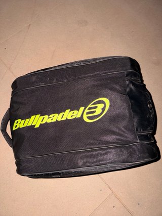 Paletero Bullpadel Vertex 03