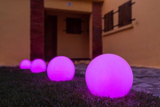 Esfera decorativa luminosa exterior/interior