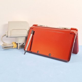 Nintendo 3DS Console Rossa