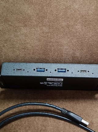 Hub USB-C StarTech 4 Puertos 10Gbps