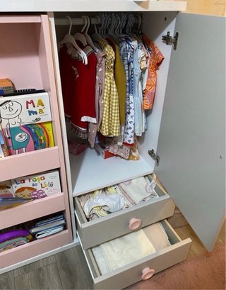 Mueble infantil con estanterías y cajones 2 piezas