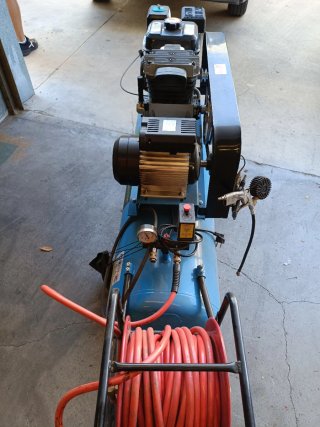 Compresor 200L Gasolina/Monofásico