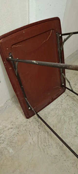 Mesa Camping Antigua Metal y Plástico