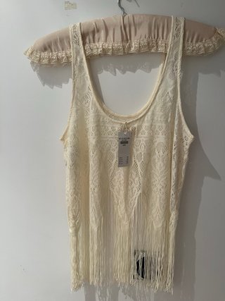 Hollister con etiqueta bonito top con flecos