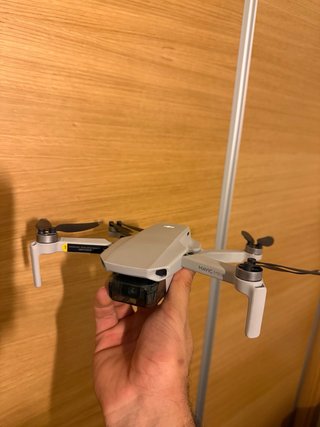 DJI Mavic Mini Drone con accesorios