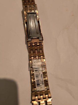 Cadena Swatch Acero Baño Oro terminado en oro rosa