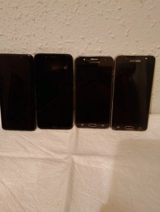 4 móviles Samsung/Xiaomi negros