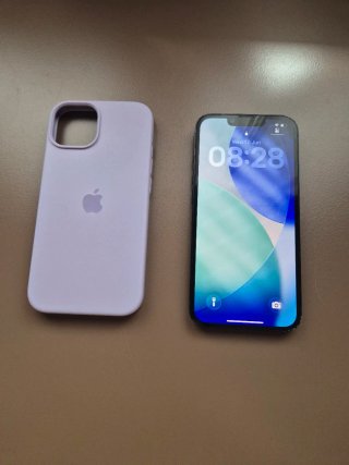 iPhone 14