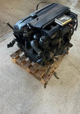 Motor BMW M54B30