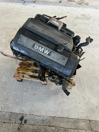 Motor BMW M54B30