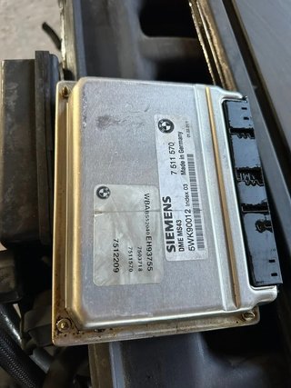 Motor BMW M54B30
