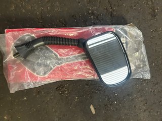 Espejo retrovisor izquierdo universal