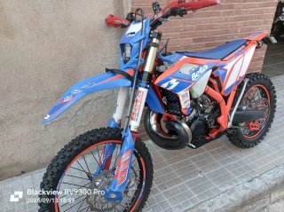 Beta RR 250 Factory Enduro Moto