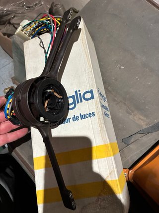 Conmutador Luces Seat 131