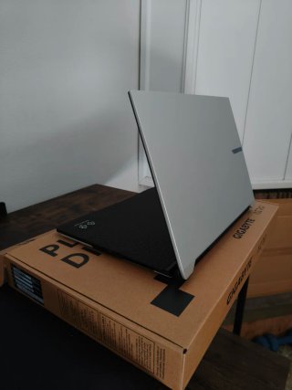Portátil Gigabyte Aero X16 RTX 5060