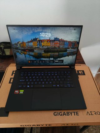 Portátil Gigabyte Aero X16 RTX 5060
