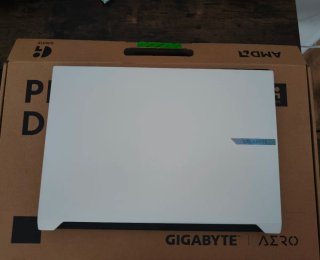 Portátil Gigabyte Aero X16 RTX 5060