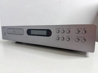 Reproductor CD NAD C 521BEE Plata