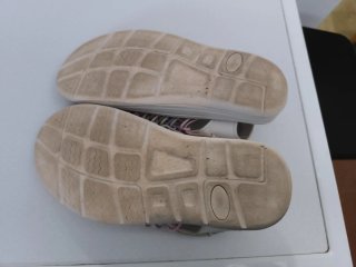 Sandalias Keen de cordones