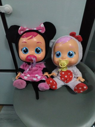 2 Muñecos Bebés Llorones