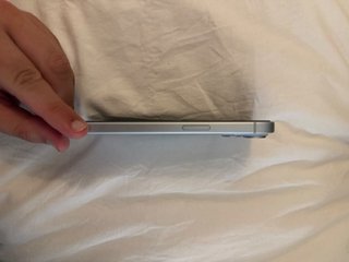 iPhone 15 Apple celeste