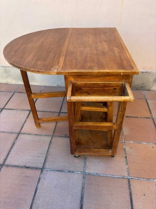 Mesa plegable madera con taburetes