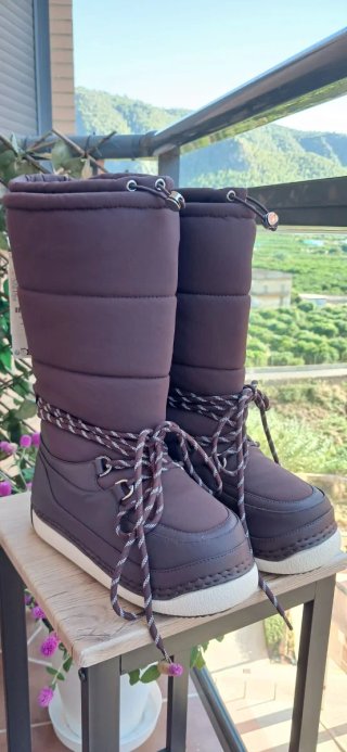 Botas de esquí Zara marrones/burdeos