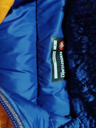 Abrigo Mountain Pro naranja talla 6 nueva
