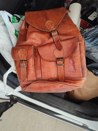 Mochila de piel marrón
