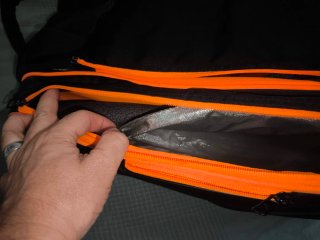 Paletero Adidas Negro y Naranja