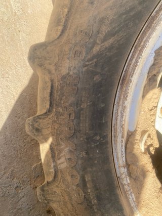 Rueda Tractor 600/65 R38 kleber Gripker