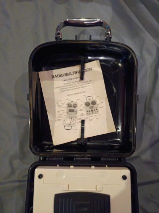 Radio AM-FM Technix Negra