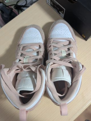 Stivali Nike Air Jordan Rosa Taglia 35