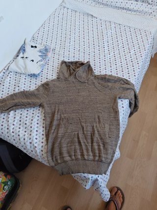 Jersey de punto marrón