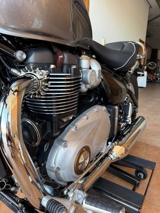 Triumph Bonneville Speedmaster 1200 2024